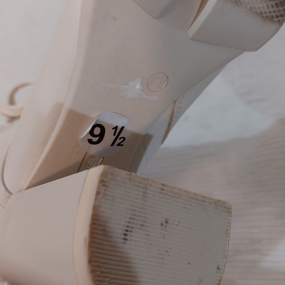 Nine West White Heeled Boots - Picture 9 of 11